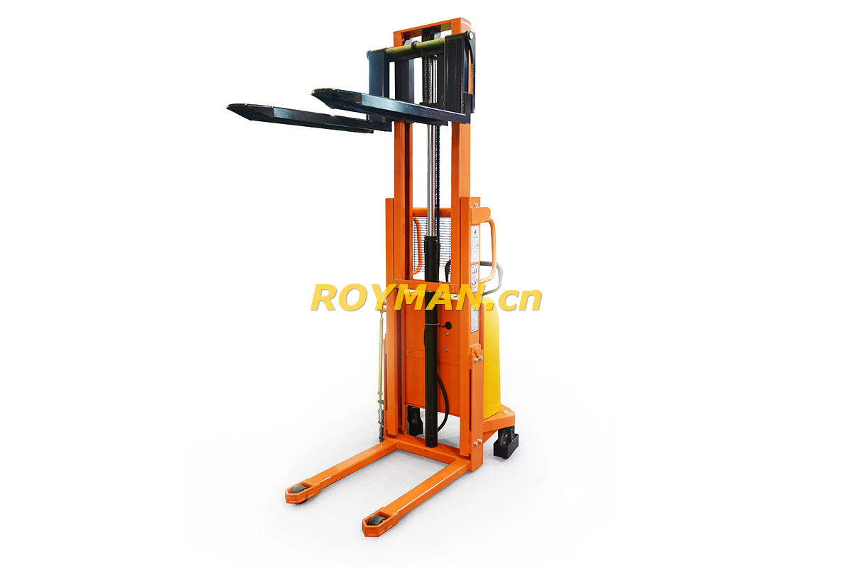 royman半電動(dòng)堆高車(chē)